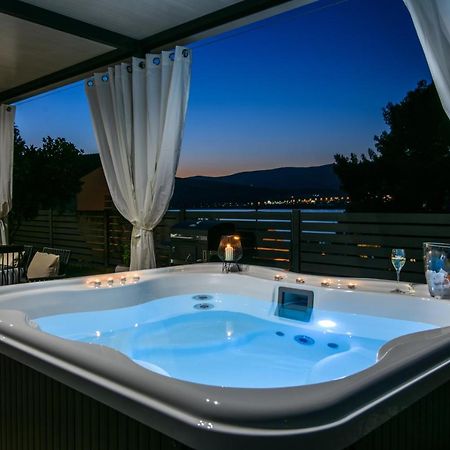 Luxury Apartment Hajdi Трогир Екстериор снимка