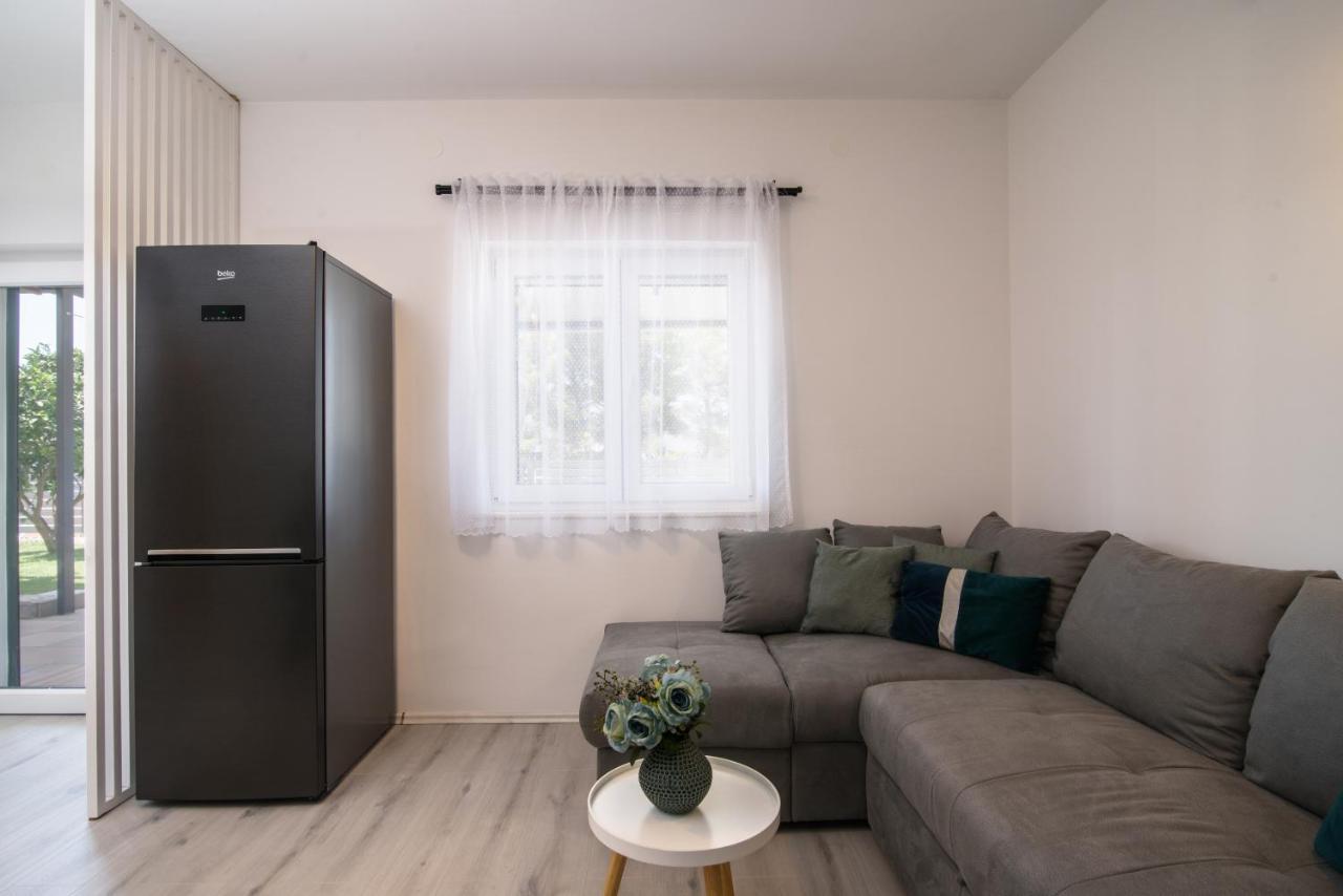 Luxury Apartment Hajdi Трогир Екстериор снимка
