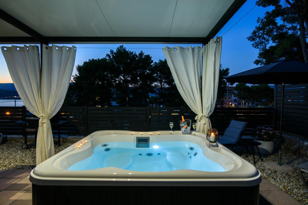 Luxury Apartment Hajdi Трогир Екстериор снимка